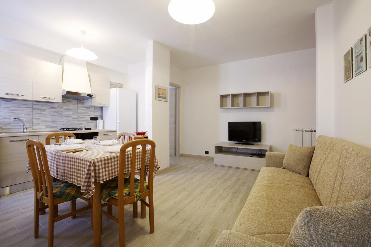 George V Appartement Levanto Buitenkant foto